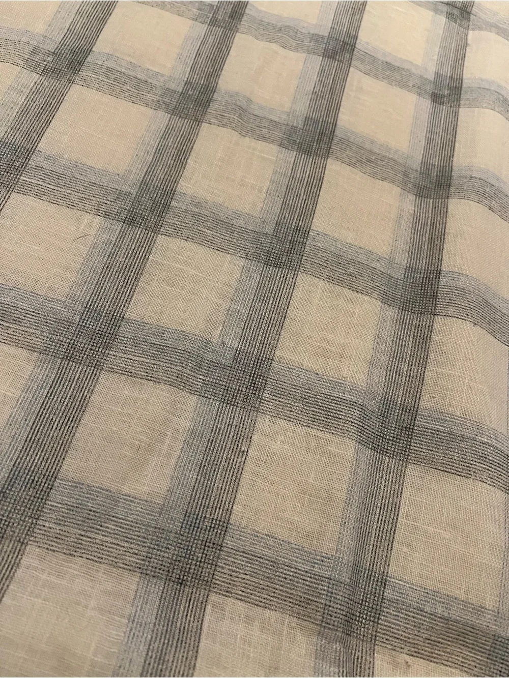VINTAGE CHECKERED FABRIC.